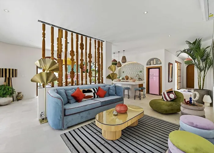 Little Castle 4br Mediterranean Retreat In